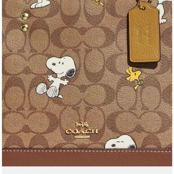 🔥🎁NEW! Coach X Peanuts Dempsey Carryall in Canvas w/ Snoopy Msrp: $450.00 - Picture 6 of 11